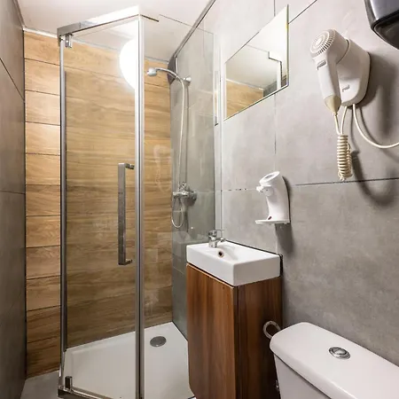 Goscinne Pod Olimpem *